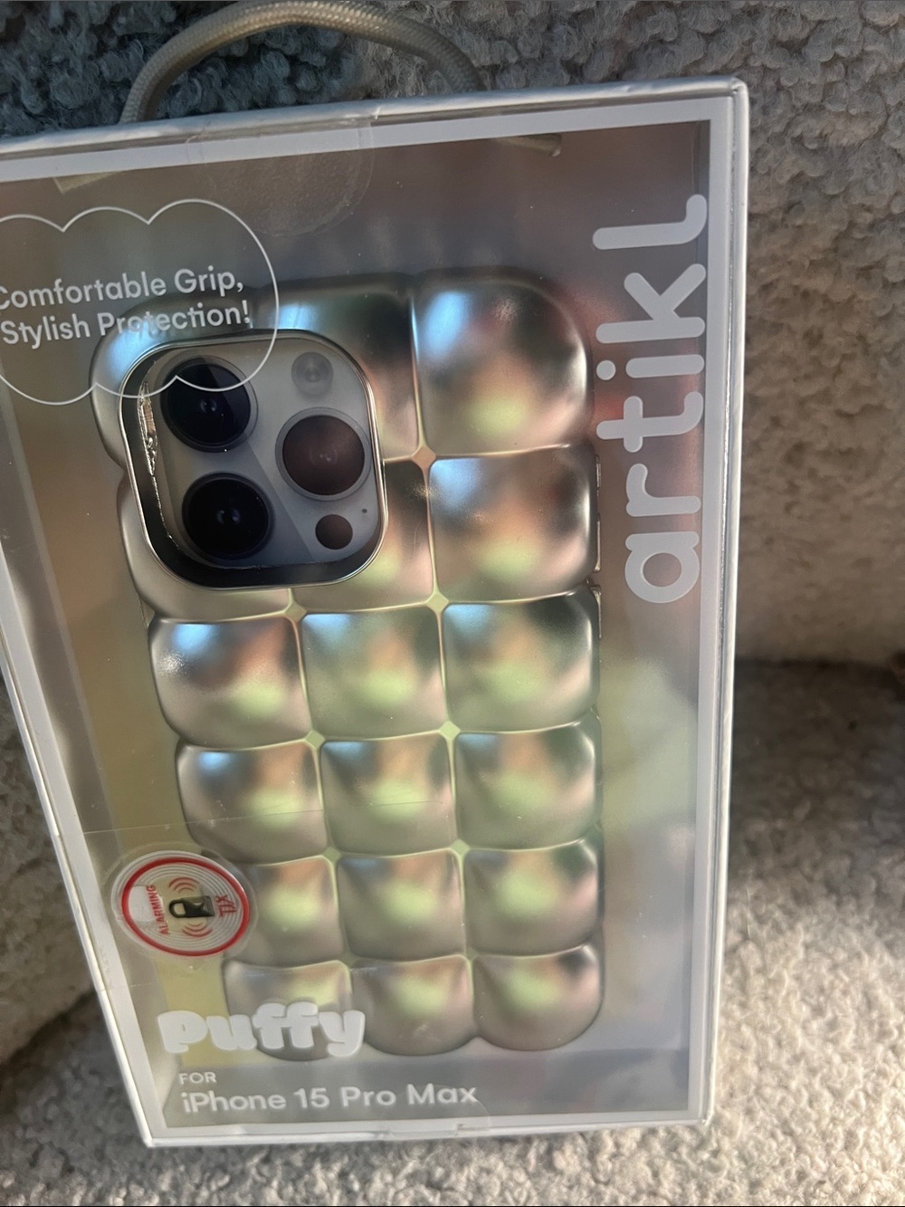 New Puffy Block Artinkl Case for IPhone 15 Pro Max NWB